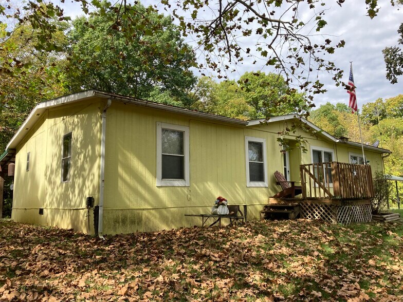 More Photos Of 22413 Highway C, Lawson Specialty For Sale