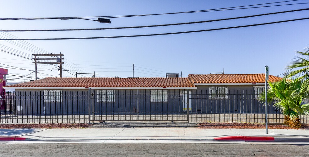 More Photos Of 1000 Garces Ave, Las Vegas Office For Sale