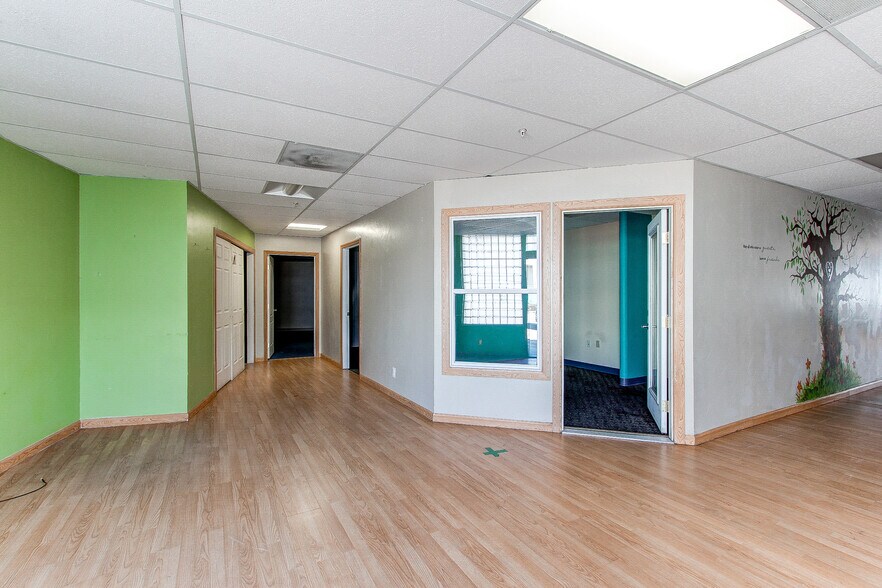 More Photos Of 419 Lipan St, Denver Office For Sale