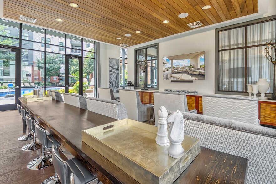 More Photos Of 1750 Camden Rd, Charlotte Apartments For Lease