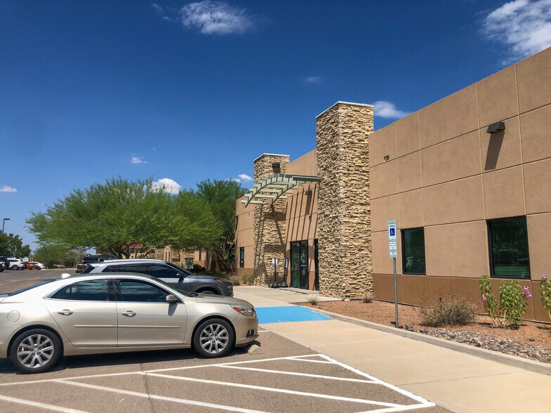 More Photos Of 3821 Constitution Dr, El Paso Unknown For Lease