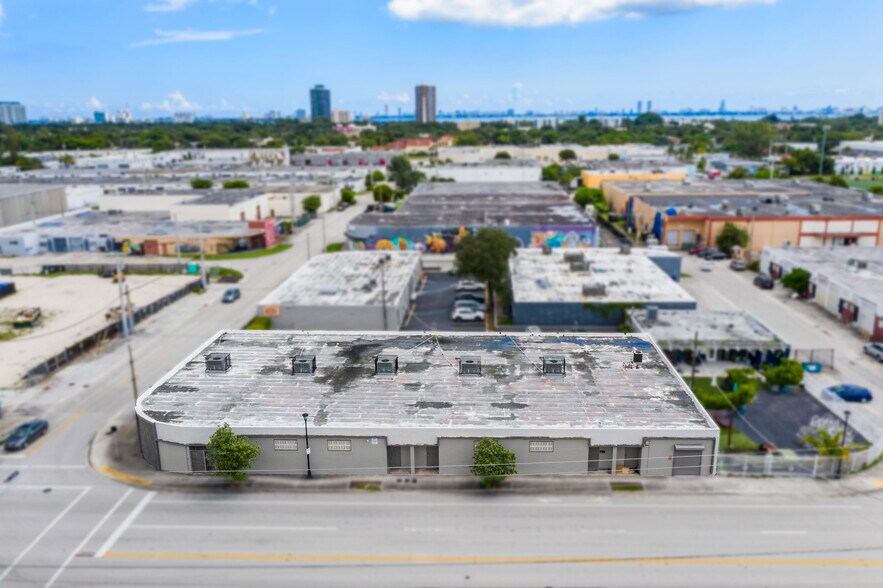 More Photos Of 6695-6699 NE 2nd Ave, Miami Freestanding For Lease