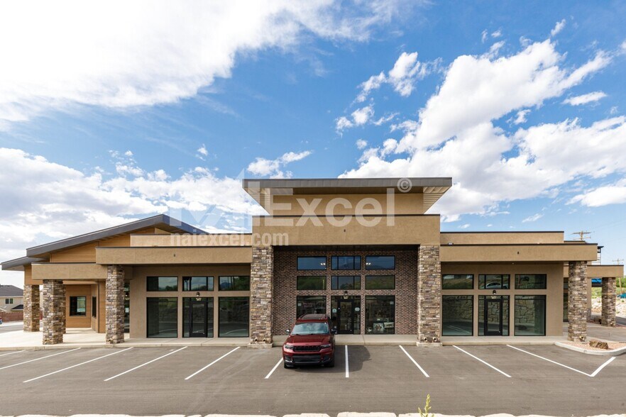 More Photos Of 355 3000 N, Cedar City Storefront Retail Office For Lease
