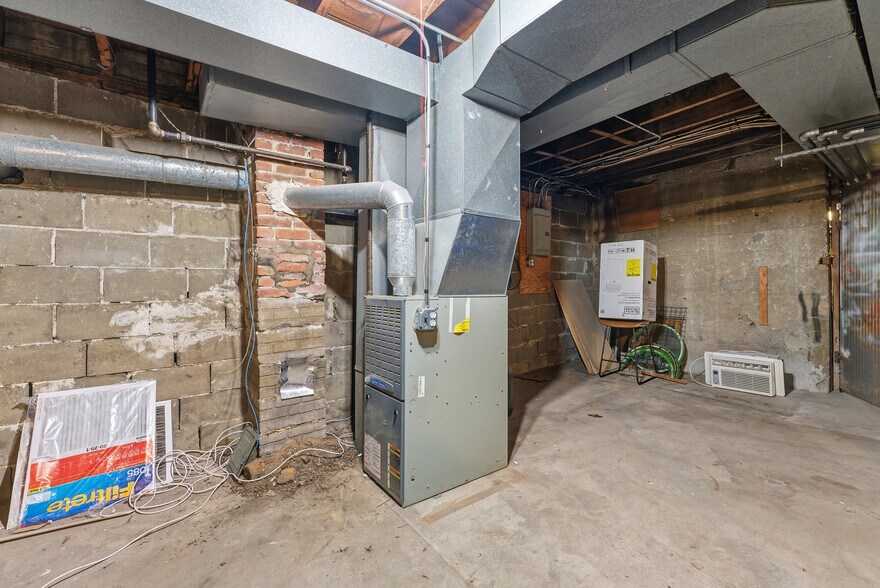 More Photos Of 285-289 East St, Ludlow Apartments For Sale