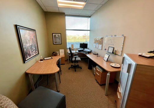 More Photos Of 201 Prairie Heights Dr, Verona Research And Development For Sale