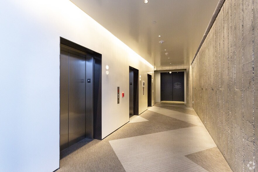 More Photos Of 1500 N El Centro Ave, Los Angeles Office Residential For Lease