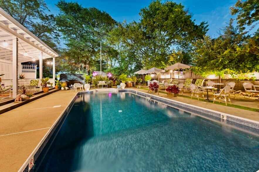 More Photos Of 3532 S Fulton Ave, Hapeville Lodge Meeting Hall For Sale