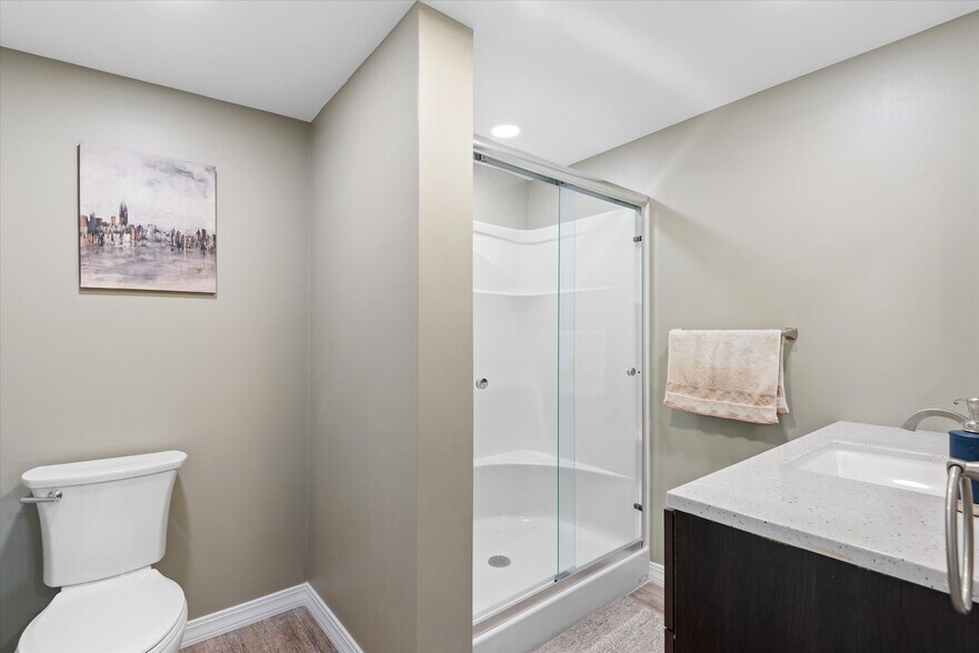 More Photos Of 86 Parsons St, Presque Isle Service Station For Sale