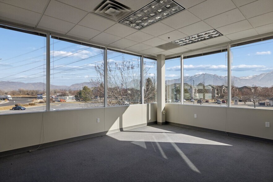 More Photos Of 4179 S Riverboat Rd, Salt Lake City Office For Lease
