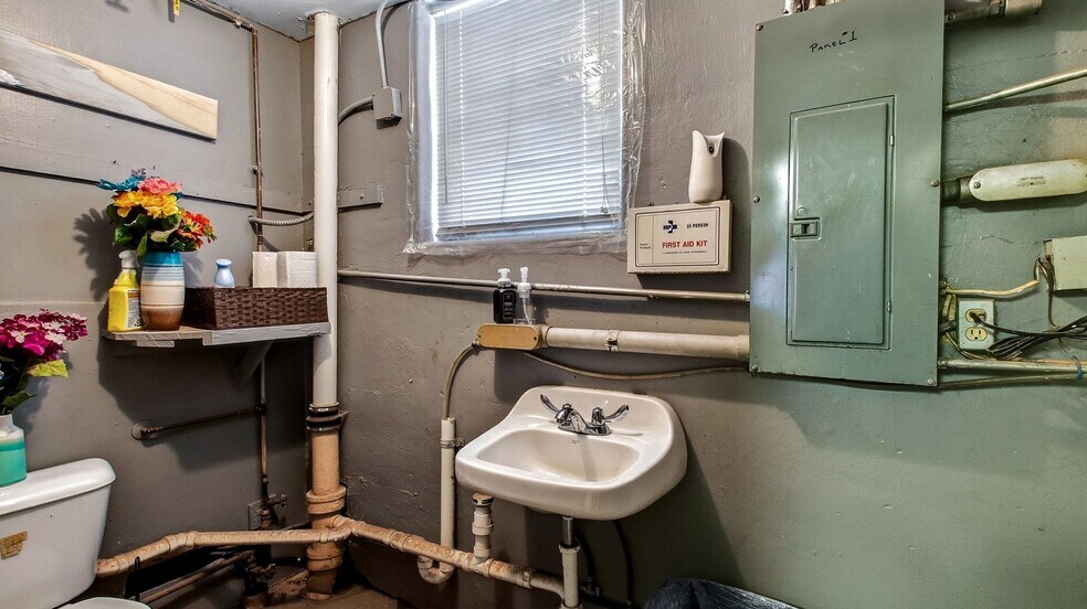 More Photos Of 1631 US Highway 8, Barron Auto Salvage Facility For Sale