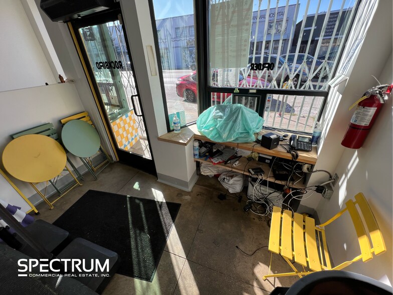 More Photos Of 2201-2213 W Sunset Blvd, Los Angeles Restaurant For Lease