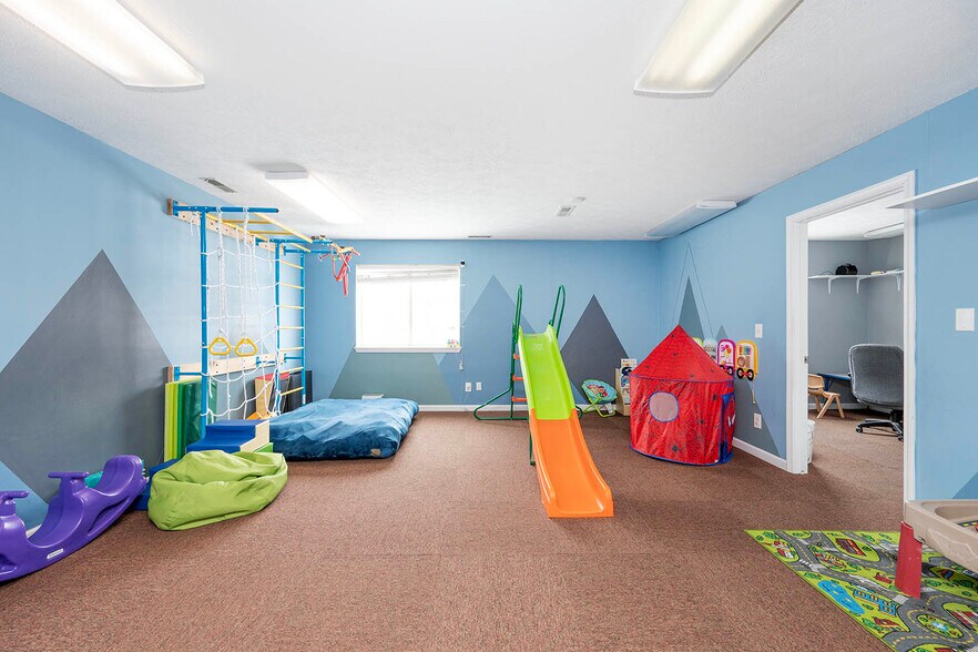 More Photos Of 180 Robert Curry Dr, Martinsville Daycare Center For Sale