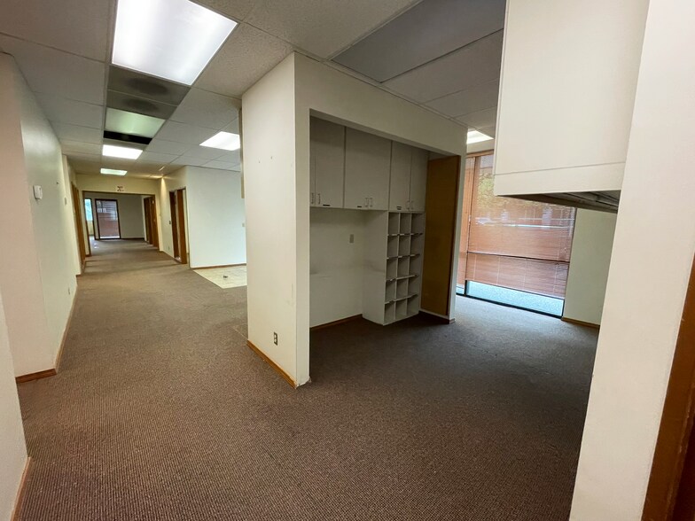 More Photos Of 108 E Mill Plain Blvd, Vancouver Office For Lease