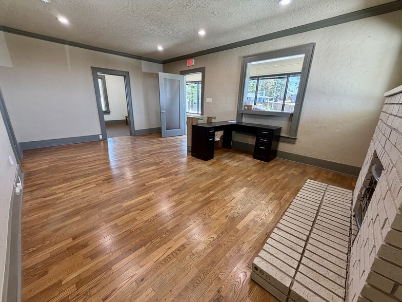 More Photos Of 619 Fayetteville Rd, Van Buren Medical For Lease