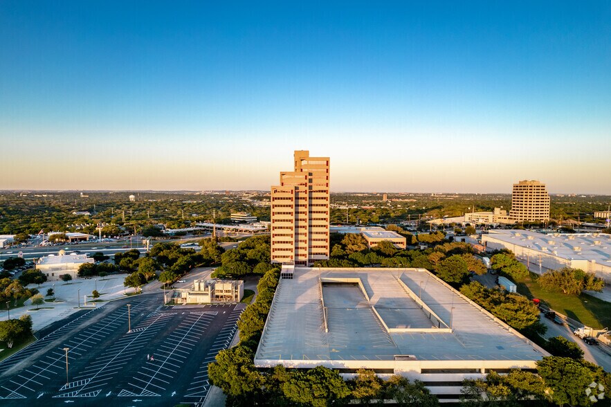 More Photos Of 8000 IH-10 W, San Antonio Unknown For Lease