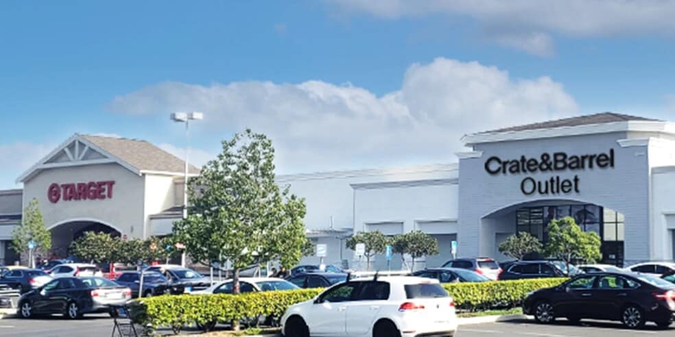 More Photos Of 12300-12490 Seal Beach Blvd, Seal Beach Unknown For Lease