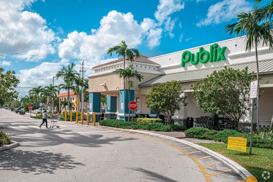 More Photos Of 4703-4763 N Ocean Dr, Sea Ranch Lakes General Retail For Lease