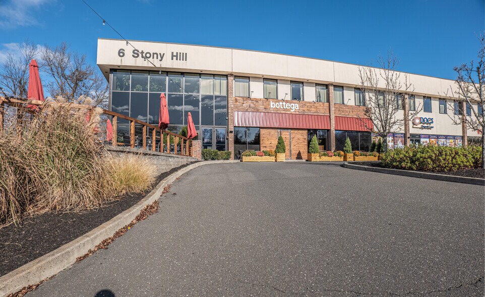 More Photos Of 6 Stony Hill Rd, Bethel Medical For Lease