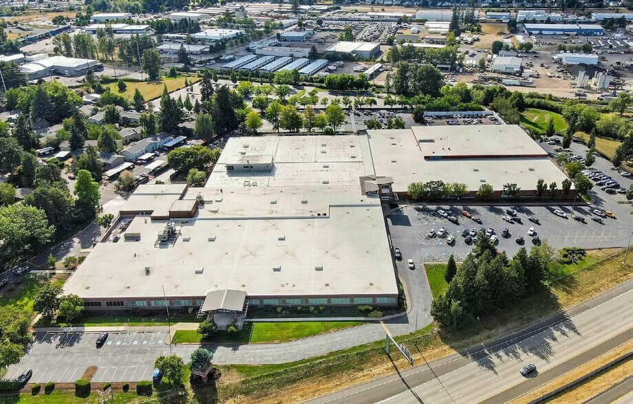 More Photos Of 4600 25th Ave NE, Salem Office For Lease