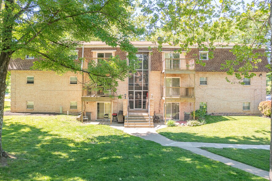 More Photos Of 3935-3939 Wilma Ct, Cincinnati Apartments For Sale