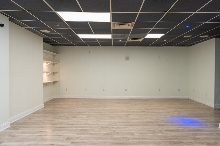 More Photos Of 1008-1010 Arch St, Philadelphia Apartments For Lease