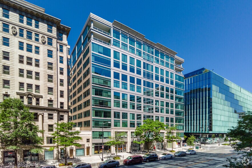 More Photos Of 1030 15th St NW, Washington Office For Lease