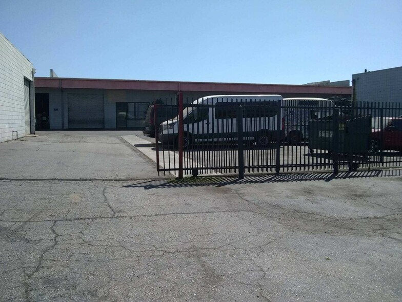 Primary Photo Of 1140-1150 Price Ave, Pomona Warehouse For Lease