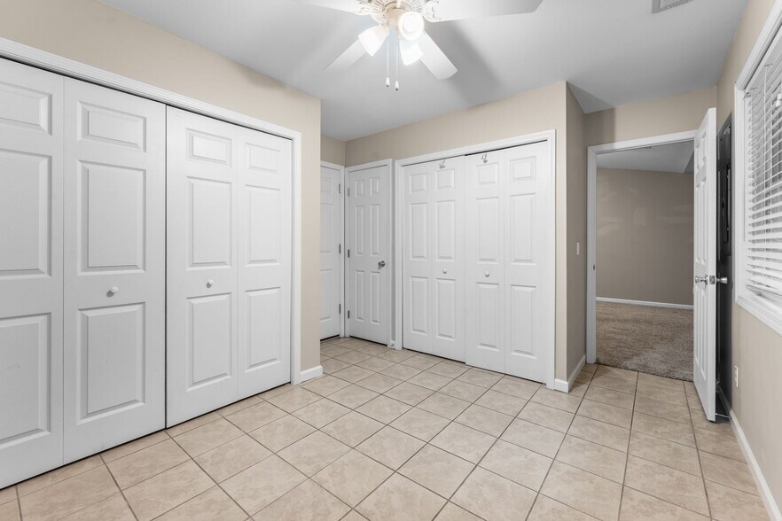 More Photos Of 520 Baird Cove Rd, Franklin Apartments For Sale