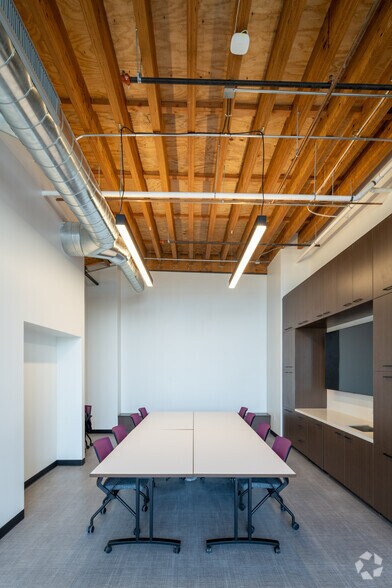 More Photos Of 212 Eucalyptus Dr, El Segundo Office For Sale