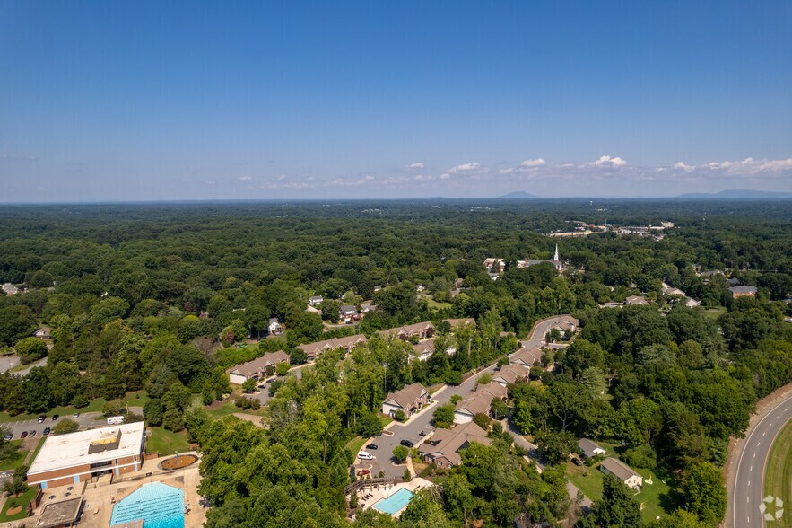 More Photos Of 1831 Quantum Ln, Winston-Salem Apartments For Sale