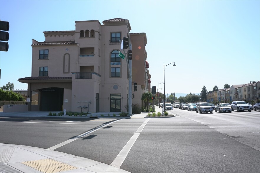 More Photos Of 1364-1378 El Camino Real, Santa Clara Storefront Retail Office For Lease