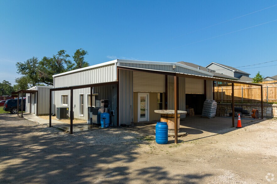 More Photos Of 730 W FM 1626, Austin Truck Terminal For Lease
