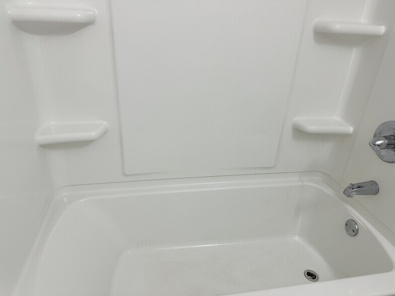More Photos Of 156 Patterson St, Atmore Apartments For Sale