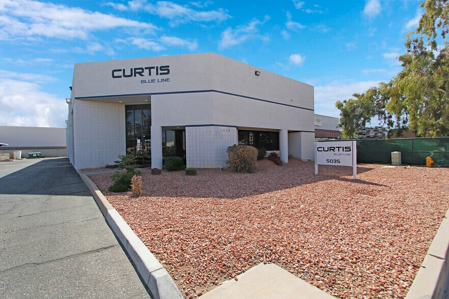 More Photos Of 5035 S 33rd St, Phoenix Showroom For Sale