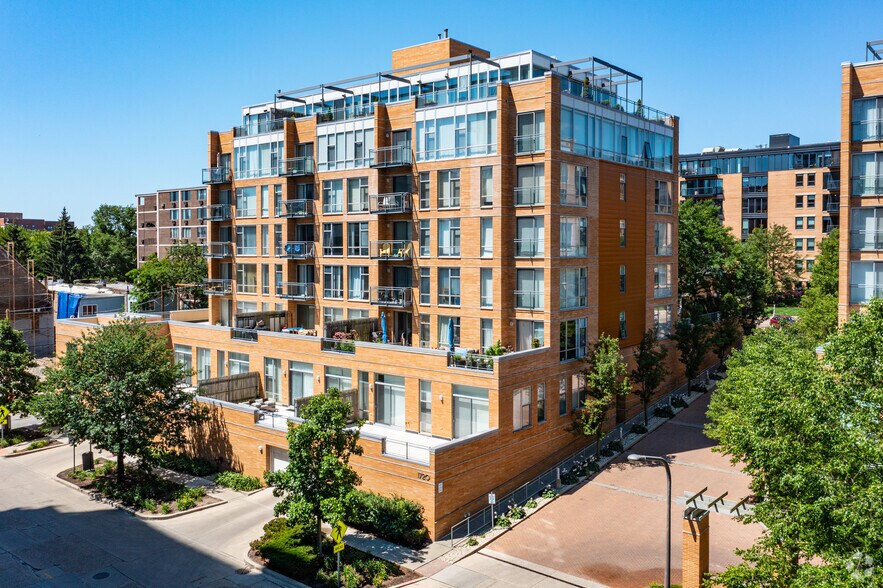 Primary Photo Of 1720-1740 Oak Ave, Evanston Apartments For Sale