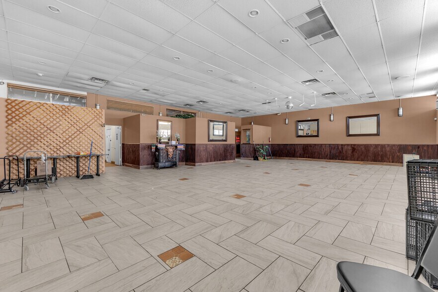 More Photos Of 57173 Sunnyslope Dr, Yucca Valley General Retail For Sale