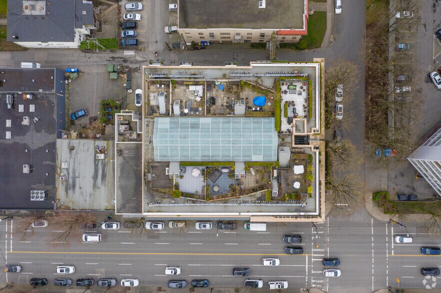 More Photos Of 3050-3088 Granville St, Vancouver Storefront Retail Residential For Sale