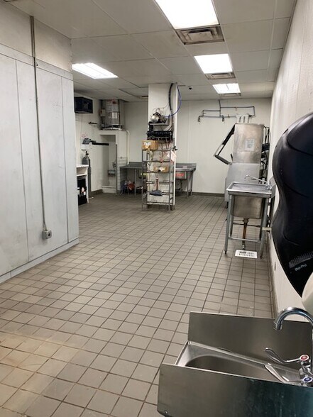 More Photos Of 12023-12073 E Arapahoe Rd, Englewood Unknown For Lease