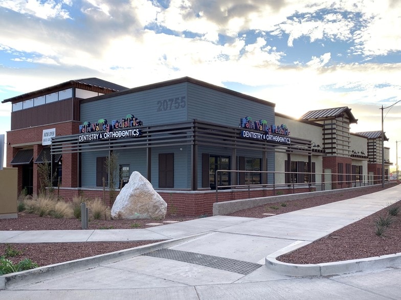 More Photos Of 20755 W McDowell Rd, Buckeye Medical For Lease