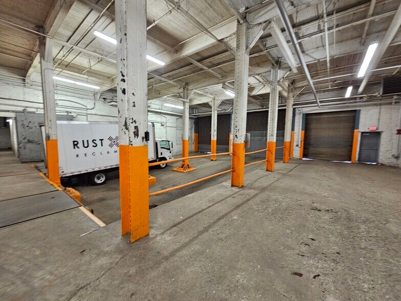 More Photos Of 3615 Superior Ave, Cleveland Office For Sale