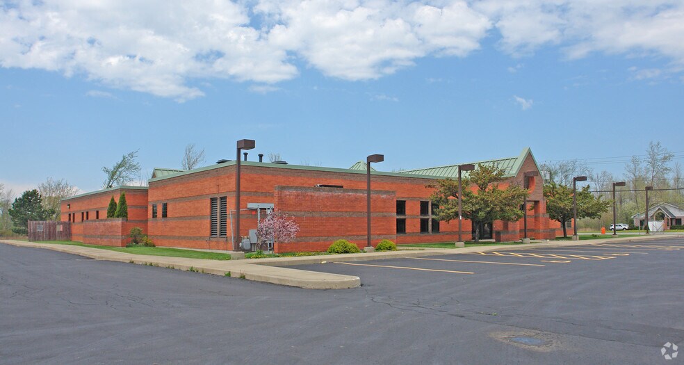 Primary Photo Of 2710 Grand Island Blvd, Grand Island Medical For Sale