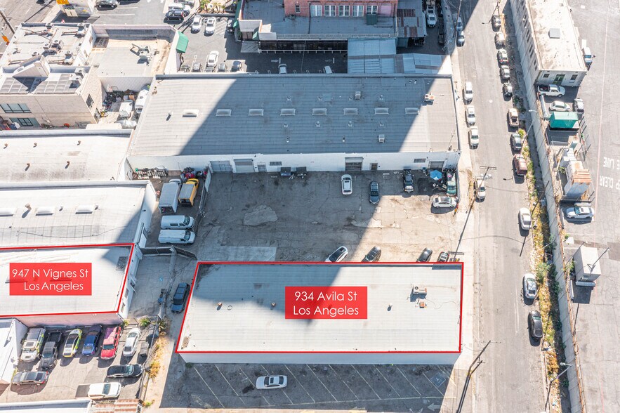 More Photos Of 934 Avila St, Los Angeles Warehouse For Lease