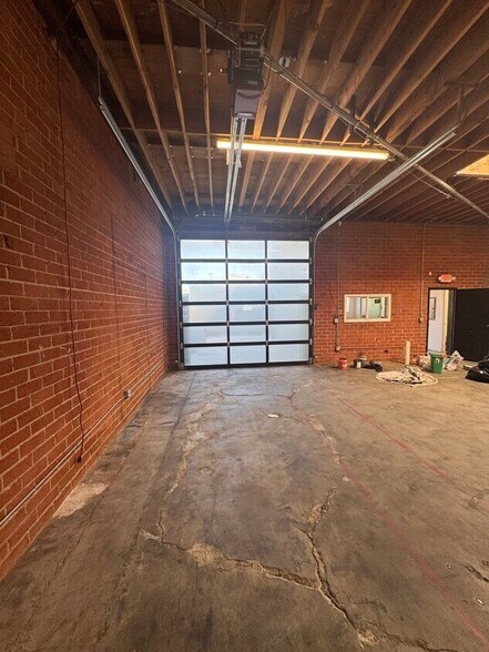 More Photos Of 9515 California Ave, South Gate Industrial For Sale