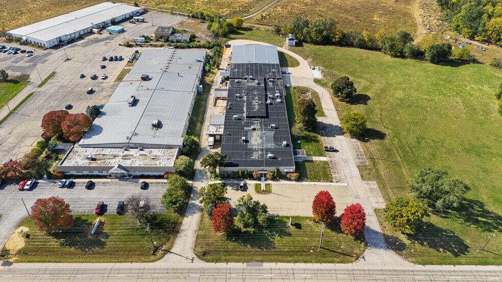 More Photos Of 6533 N Galena Rd, Peoria Manufacturing For Lease