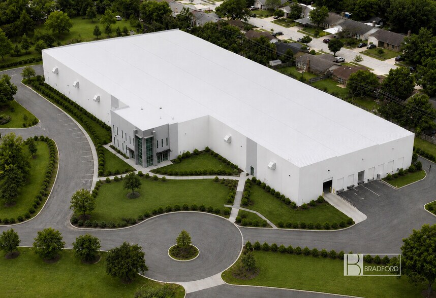 More Photos Of 6321 Browning Ct, North Richland Hills Warehouse For Sale