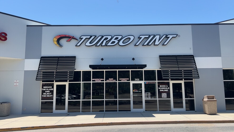 More Photos Of 3840-3950 Central Sarasota Pky, Sarasota Unknown For Lease