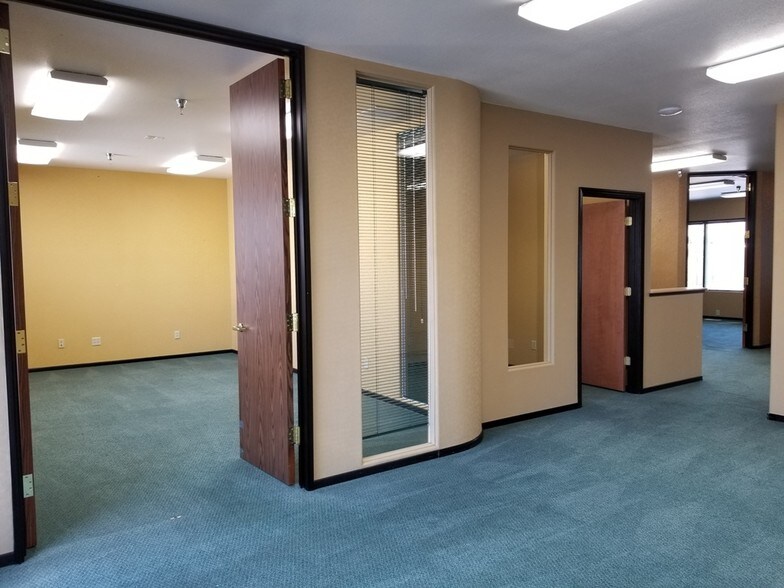 More Photos Of 1700 County Rd, Minden Medical For Lease