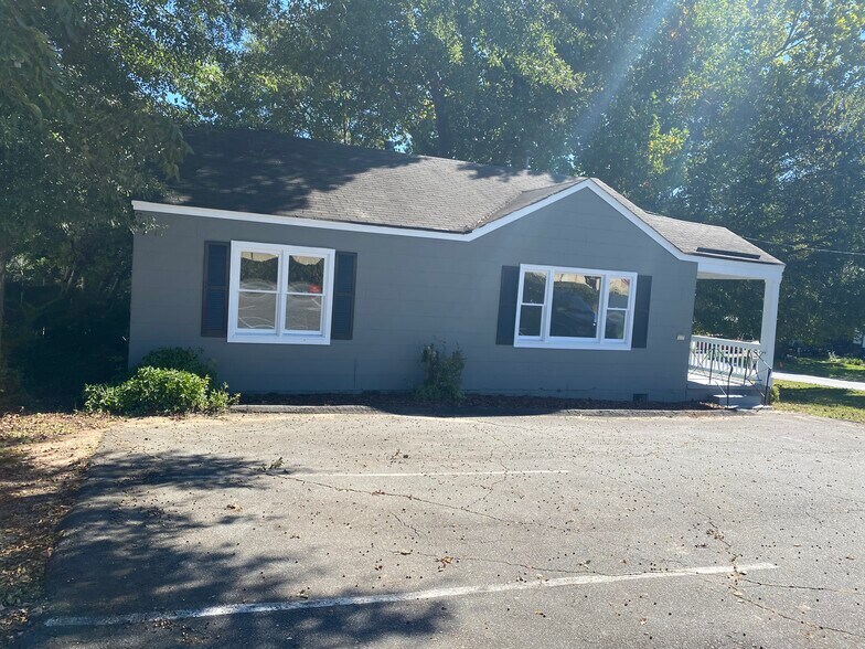 More Photos Of 1380 Wylie Dr, Marietta Office For Lease
