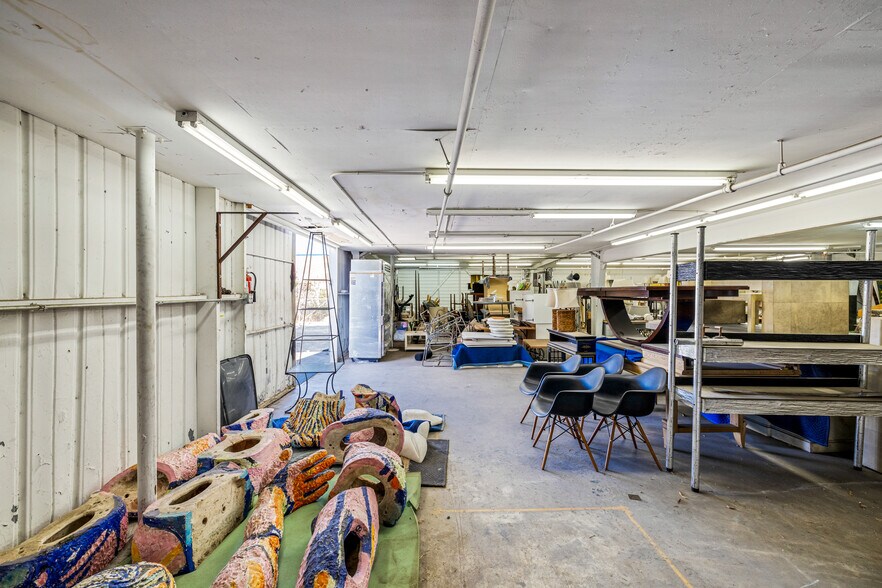 More Photos Of 4775-4779 E Ramon Rd, Palm Springs Warehouse For Sale