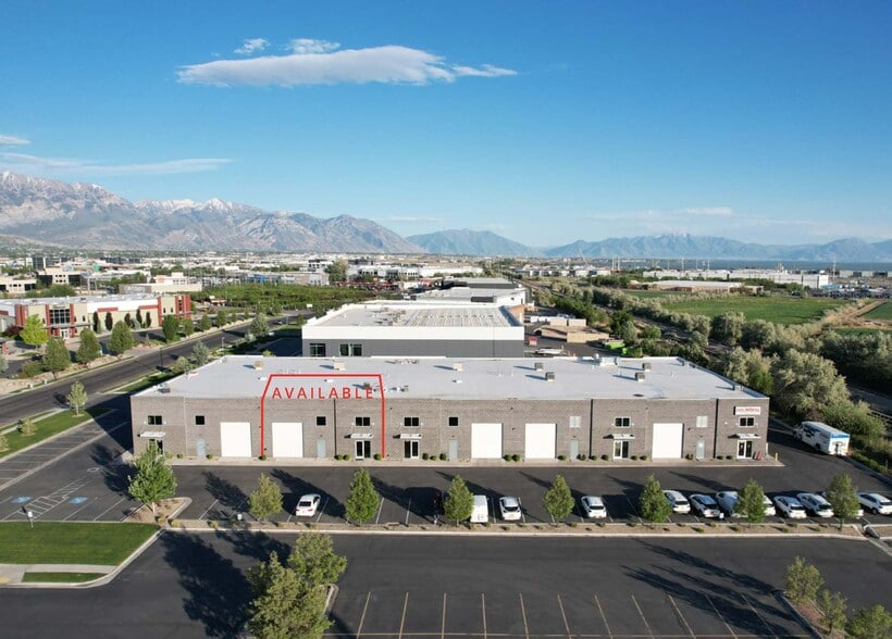 More Photos Of 824 S Auto Mall Dr, American Fork Warehouse For Lease
